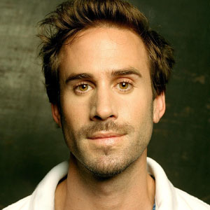 Joseph Fiennes Net Worth