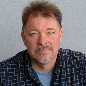 Jonathan Frakes Haircut