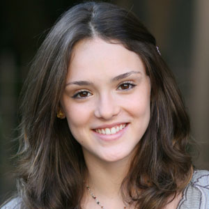 Isabelle Drummond Haircut