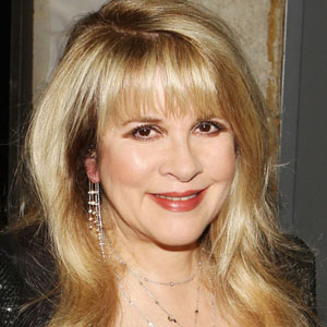 Stevie Nicks et sa nouvelle coiffure