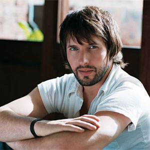 James Blunt et sa nouvelle coiffure