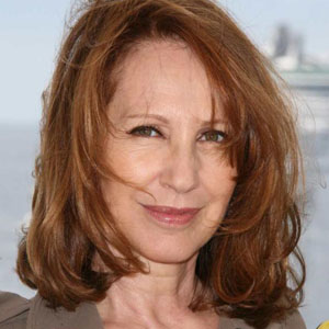 Nathalie Baye et sa nouvelle coiffure