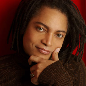 Terence Trent D'Arby et sa nouvelle coiffure