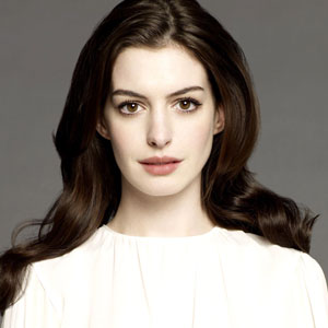 Anne Hathaway et sa nouvelle coiffure