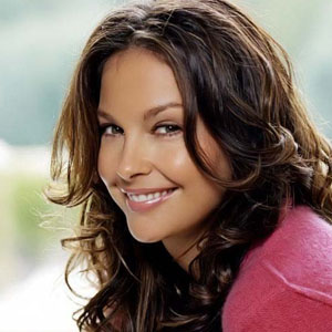 Ashley Judd et sa nouvelle coiffure