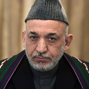 Hamid Karzai et sa nouvelle coiffure