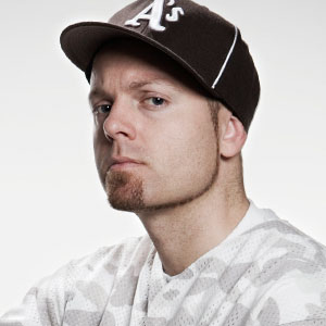 DJ Shadow et sa nouvelle coiffure