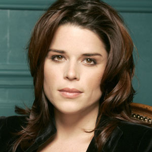 Neve Campbell Haircut