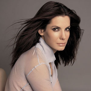 Sandra Bullock et sa nouvelle coiffure