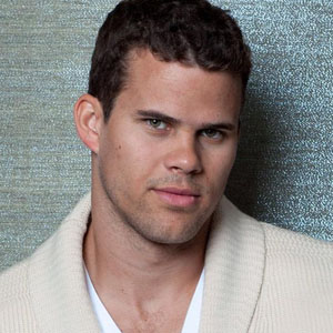 Kris Humphries et sa nouvelle coiffure