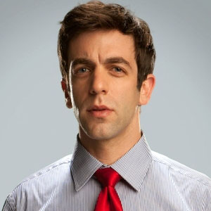 B. J. Novak et sa nouvelle coiffure