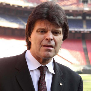 Mark Gastineau et sa nouvelle coiffure