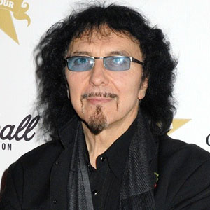 Tony Iommi et sa nouvelle coiffure