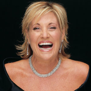 Lorna Luft et sa nouvelle coiffure