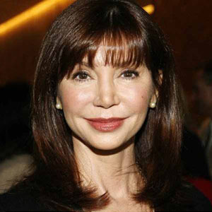 Victoria Principal et sa nouvelle coiffure