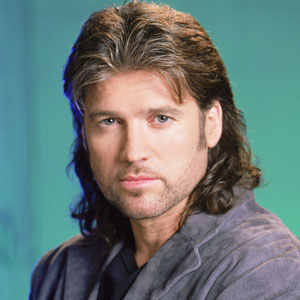 Billy Ray Cyrus et sa nouvelle coiffure