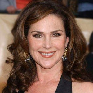 Peri Gilpin Haircut