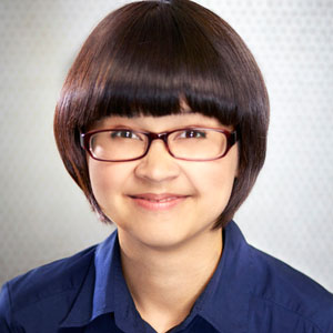 Charlyne Yi et sa nouvelle coiffure