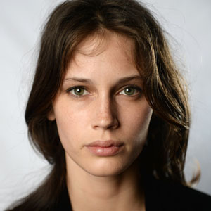 Marine Vacth et sa nouvelle coiffure