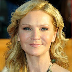 Joan Allen et sa nouvelle coiffure