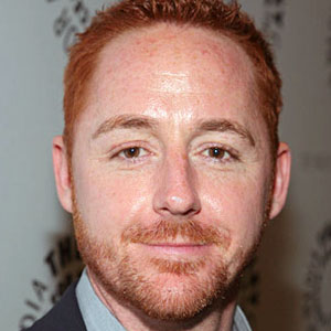 Scott Grimes et sa nouvelle coiffure