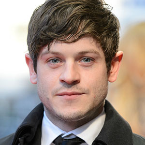 Iwan Rheon et sa nouvelle coiffure