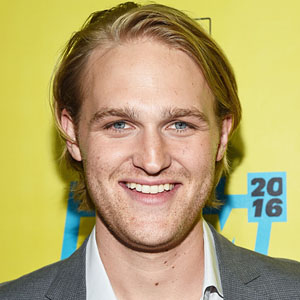 Wyatt Russell et sa nouvelle coiffure