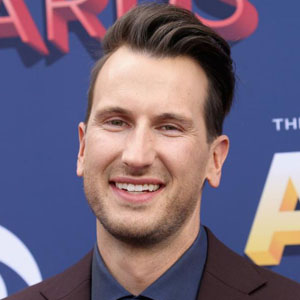 Russell Dickerson et sa nouvelle coiffure