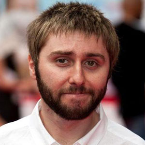 James Buckley et sa nouvelle coiffure