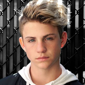 MattyBRaps et sa nouvelle coiffure